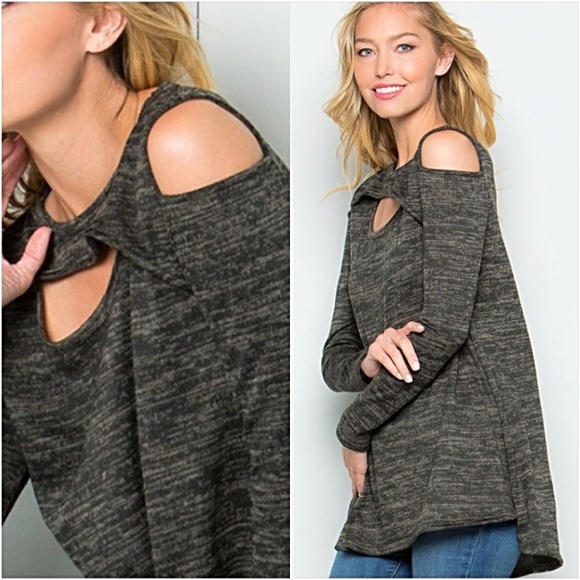 Stunning Flowy Cut Out Tunic Top S/M - Picture 5 of 8